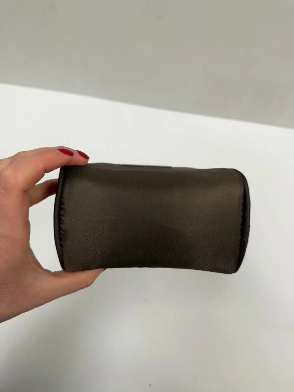 Molton Brown London - Small Brown Toiletries Cosmetic Bag Logo